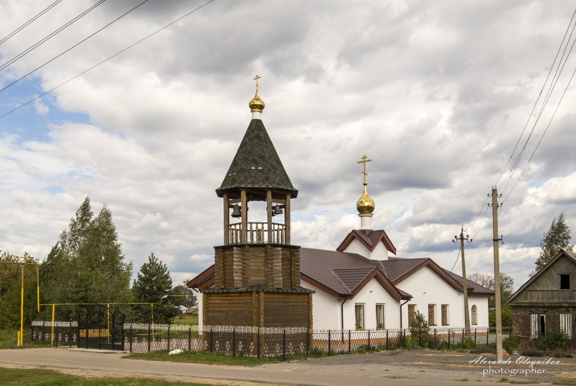 Черняное. Церковь Николая Чудотворца. общий вид в ландшафте