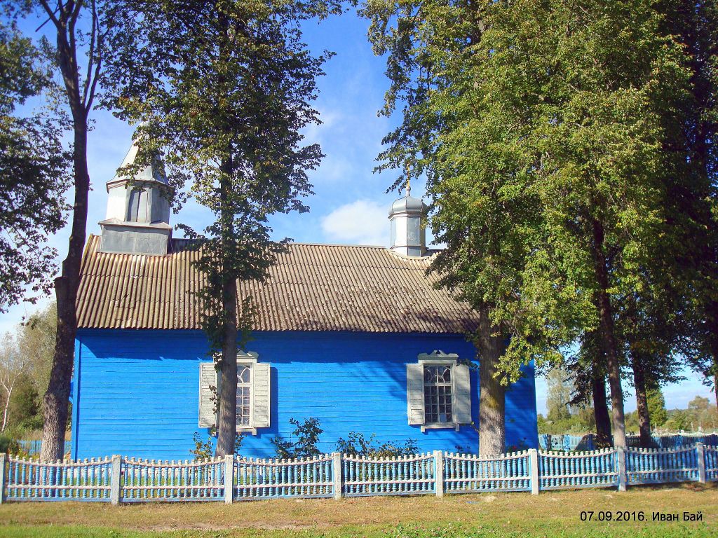 Моленная Успения Пресвятой Богородицы, Воронка (Шарковщинский район, Беларусь, Витебская область). фасады