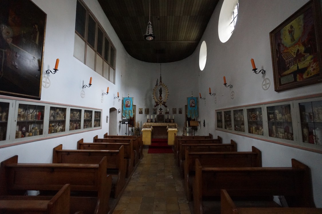 Церковь Покрова Пресвятой Богородицы, Мюнхен (München) (Германия, Прочие страны). интерьер и убранство