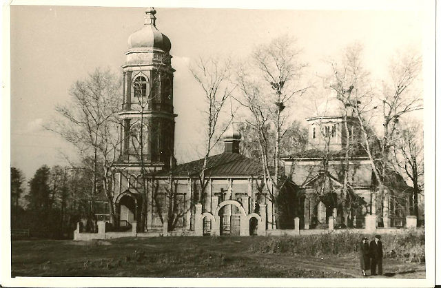 Барснево. Церковь Троицы Живоначальной (старая). архивная фотография, такой была сгоревшая церковь
