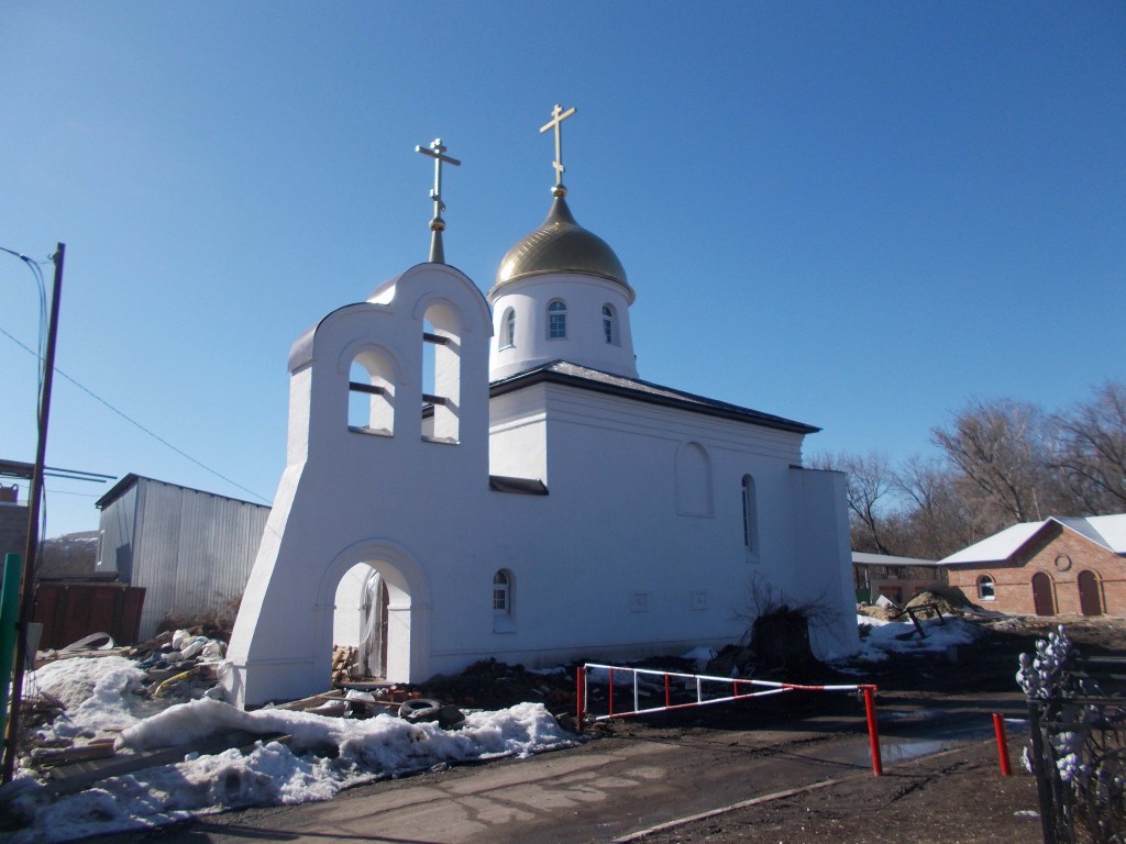 Саратов. Церковь Воскресения Христова на Воскресенском кладбище (новая). фасады