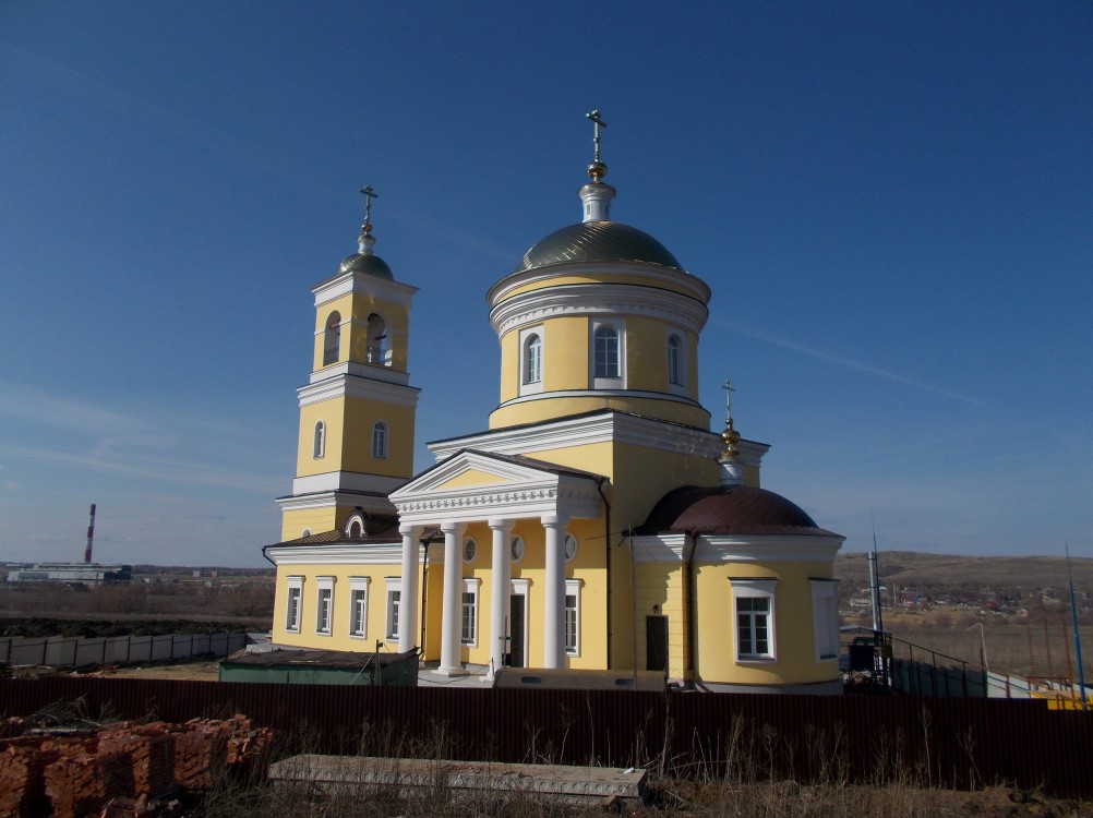 Саратов. Церковь Новомучеников и исповедников Саратовских. фасады