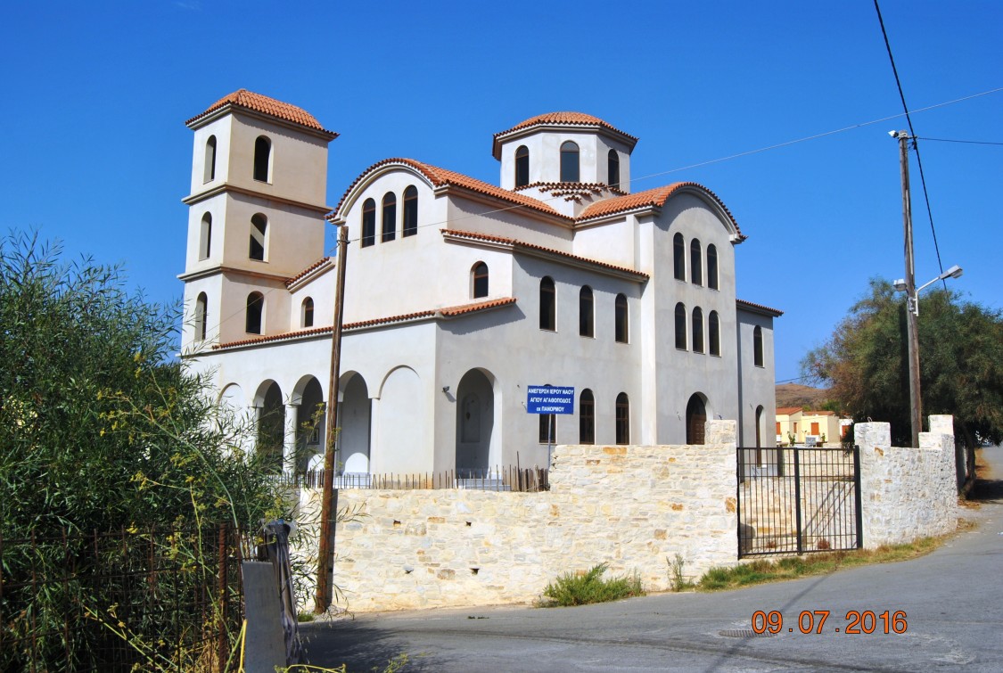 Церковь Агафопуса Критского, Панормо (Крит (Κρήτη), Греция). фасады