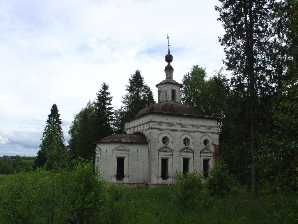 Церковь Николая Чудотворца, Подол (Нюксенский район, Вологодская область). фасады