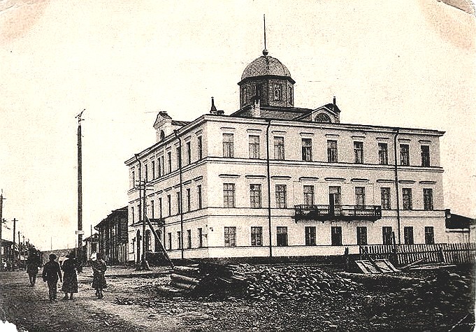 Петрозаводск. Церковь Введения во храм Пресвятой Богородицы при женском епархиальном училище. архивная фотография, http://library.karelia.ru/Resursy/Izdanija_NB_RK/Elektronnye_izdanija/Kraevedcheskie_chtenija/