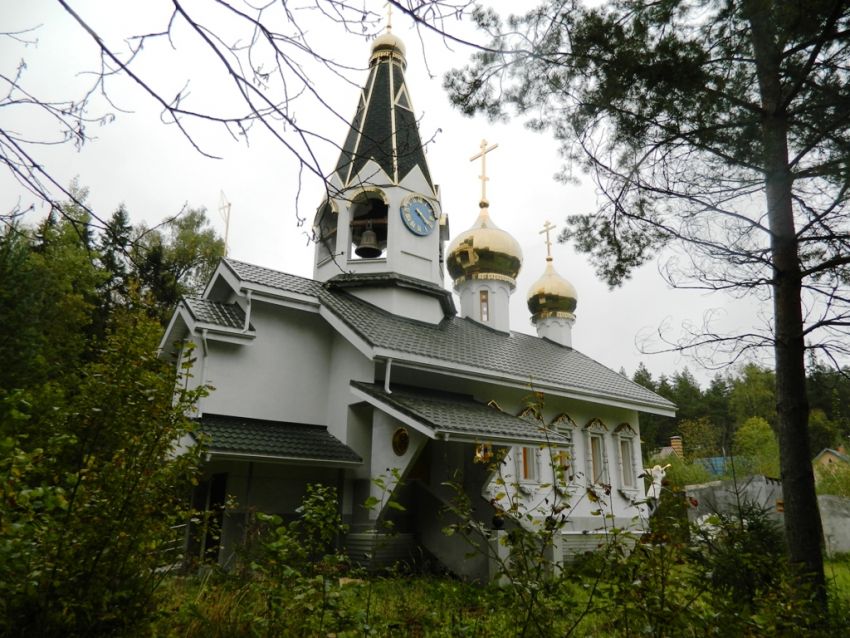 Церковь Троицы Живоначальной, Плёсково (Троицкий административный округ (ТАО), г. Москва). фасады