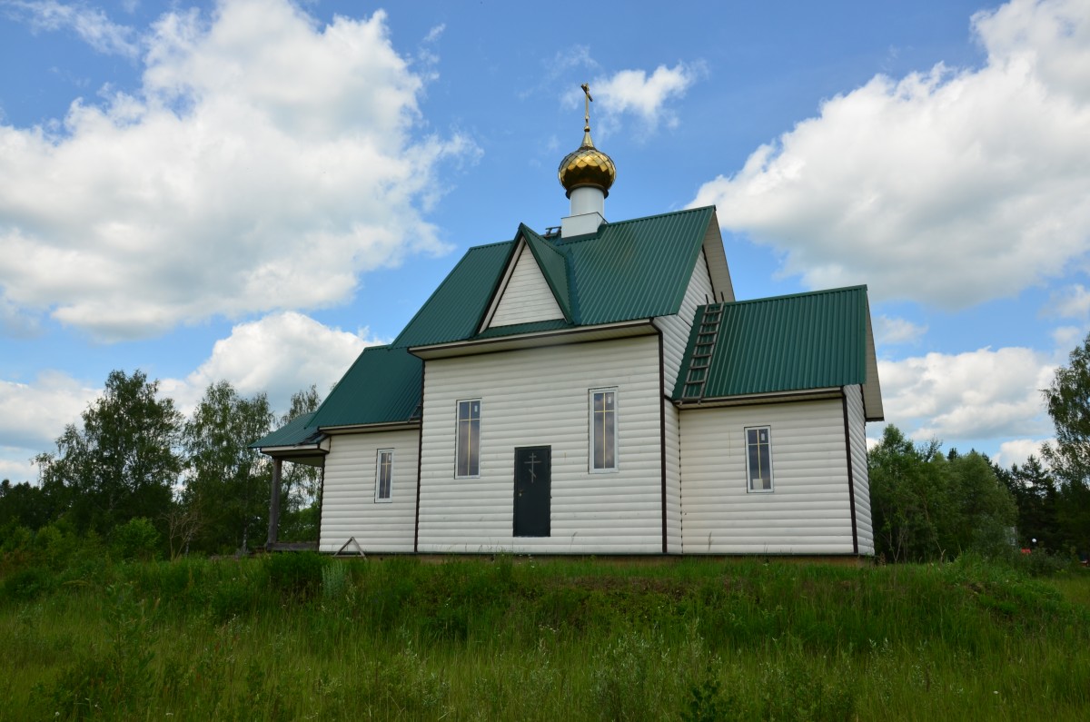Церковь Сергия Радонежского, Беляево (Юхновский район, Калужская область). фасады