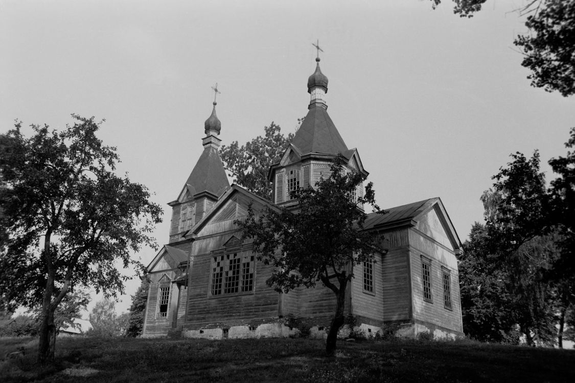 Смотрова Буда. Церковь Николая Чудотворца (старая). архивная фотография, Фотография сделана в середине 1970-х годов