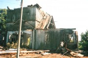 Церковь Успения Пресвятой Богородицы (старая), Фото конца 1990-ых - начало 2000-ых<br>, Лысые, Злынковский район, Брянская область