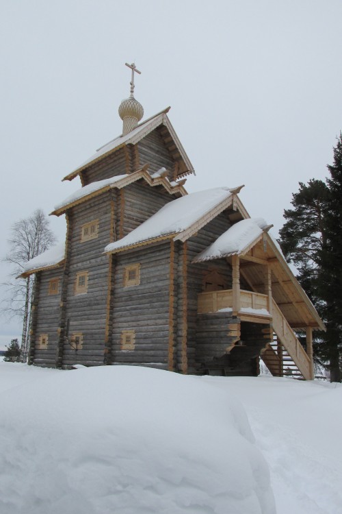 Церковь Троицы Живоначальной, Юрьева гора (Онежский район, Архангельская область). фасады, Троицкий храм на Юрьевой Горе