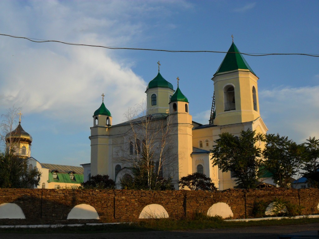 Павловка. Церковь Пантелеимона Целителя. фасады