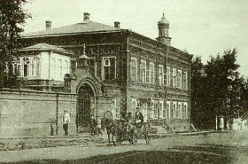 Сарапул. Успения Пресвятой Богородицы при бывшем Архиерейском доме, домовая церковь