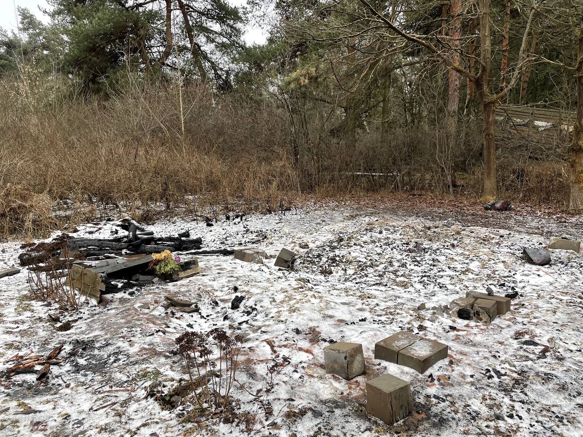 Место, где до недавнего времени стояла часовня., дополнительная информация. Часовня Сергия Радонежского в Салтыковском лесопарке, Салтыковка (Балашихинский городской округ и г. Реутов, Московская область)