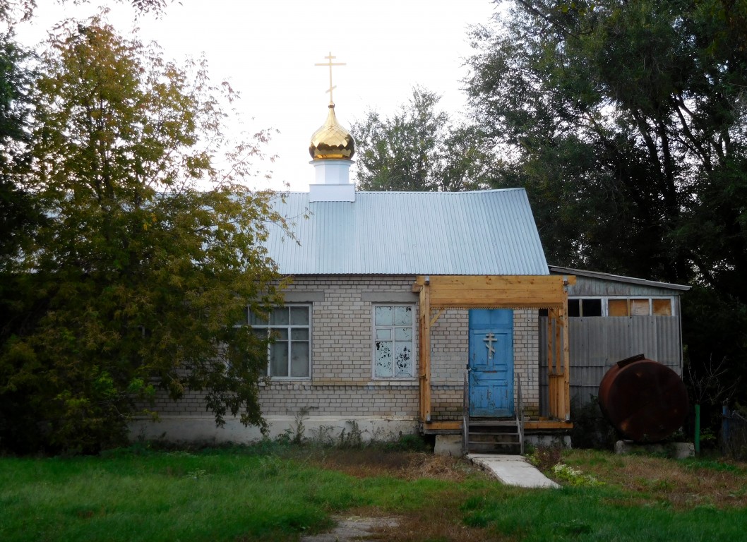 Молельный дом Николая Чудотворца, Новопавловка (Большеглушицкий район, Самарская область). фасады