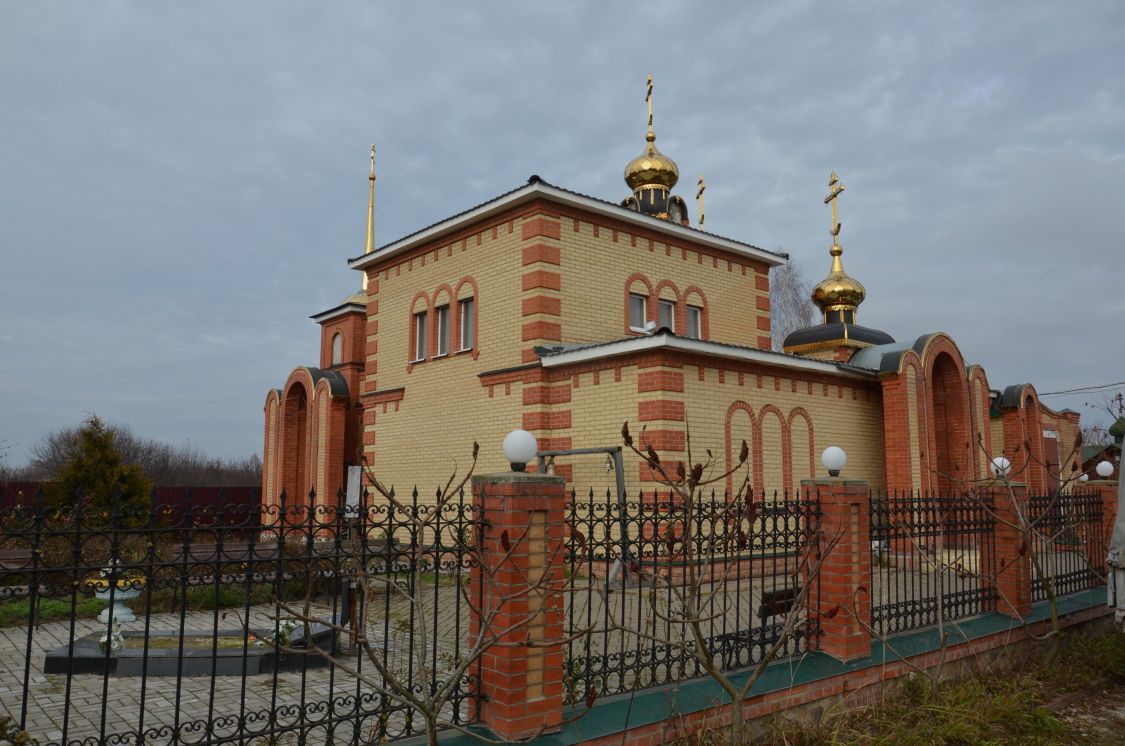 Церковь Калужской иконы Божией Матери, Локоть (Брасовский район, Брянская область). фасады