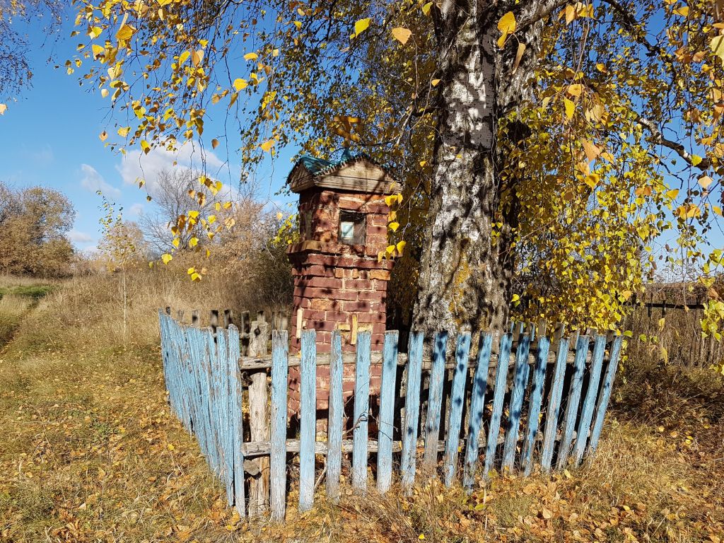 Часовенный столб, Удельные Меретяки (Тюлячинский район, Республика Татарстан). фасады