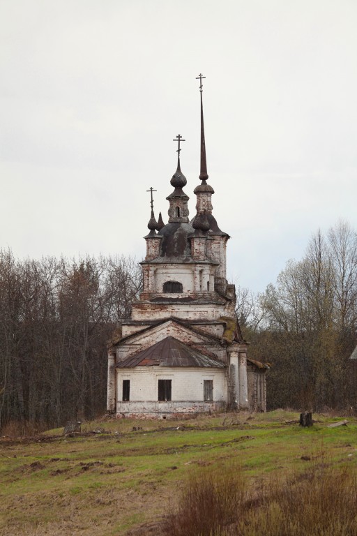 Церковь Троицы Живоначальной, Чмутово (Галичский район, Костромская область). фасады