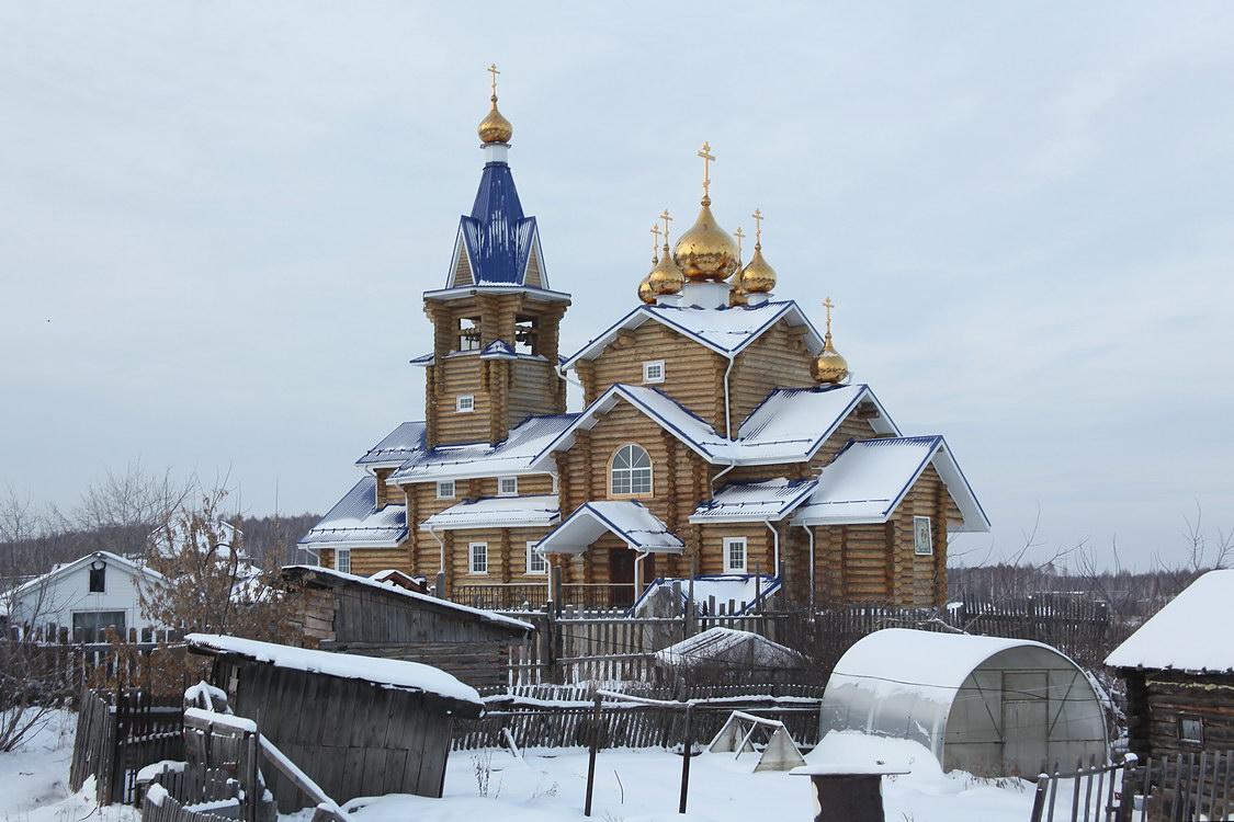 Церковь Казанской иконы Божией Матери, Шабровский (Екатеринбург (МО город Екатеринбург), Свердловская область). фасады, Вид с юго-востока