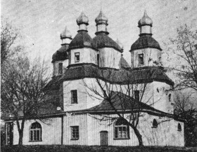 Дашев. Церковь Михаила Архангела