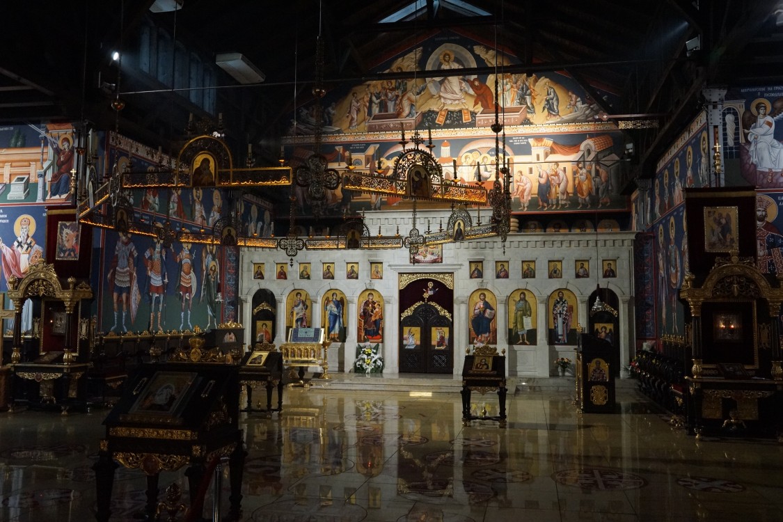 Церковь Воскресения Христова, Вена (Австрия, Прочие страны). интерьер и убранство