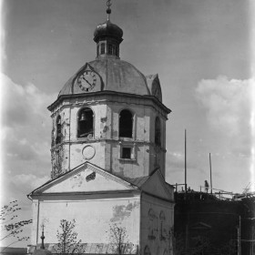 Зарайск. Церковь Усекновения главы Иоанна Предтечи (старая)