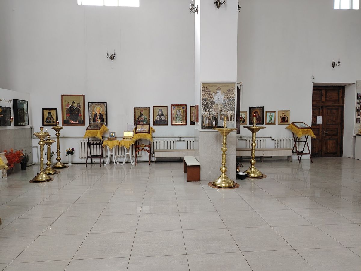 Церковь Николая Чудотворца, Медвёдовская (Тимашёвский район, Краснодарский край). интерьер и убранство