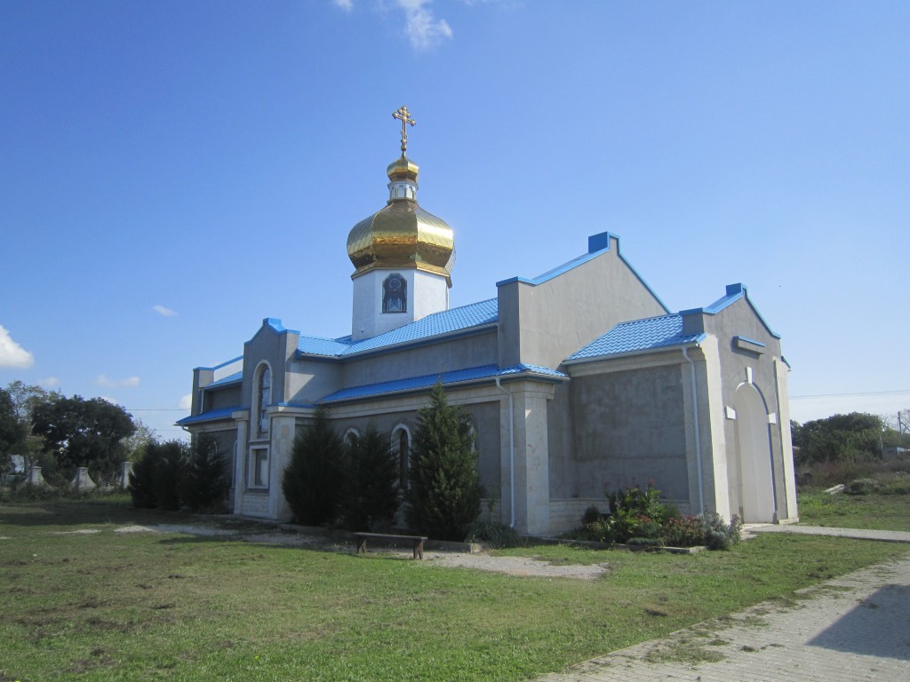 Церковь Варвары великомученицы, Оленевка (Черноморский район, Республика Крым). документальные фотографии