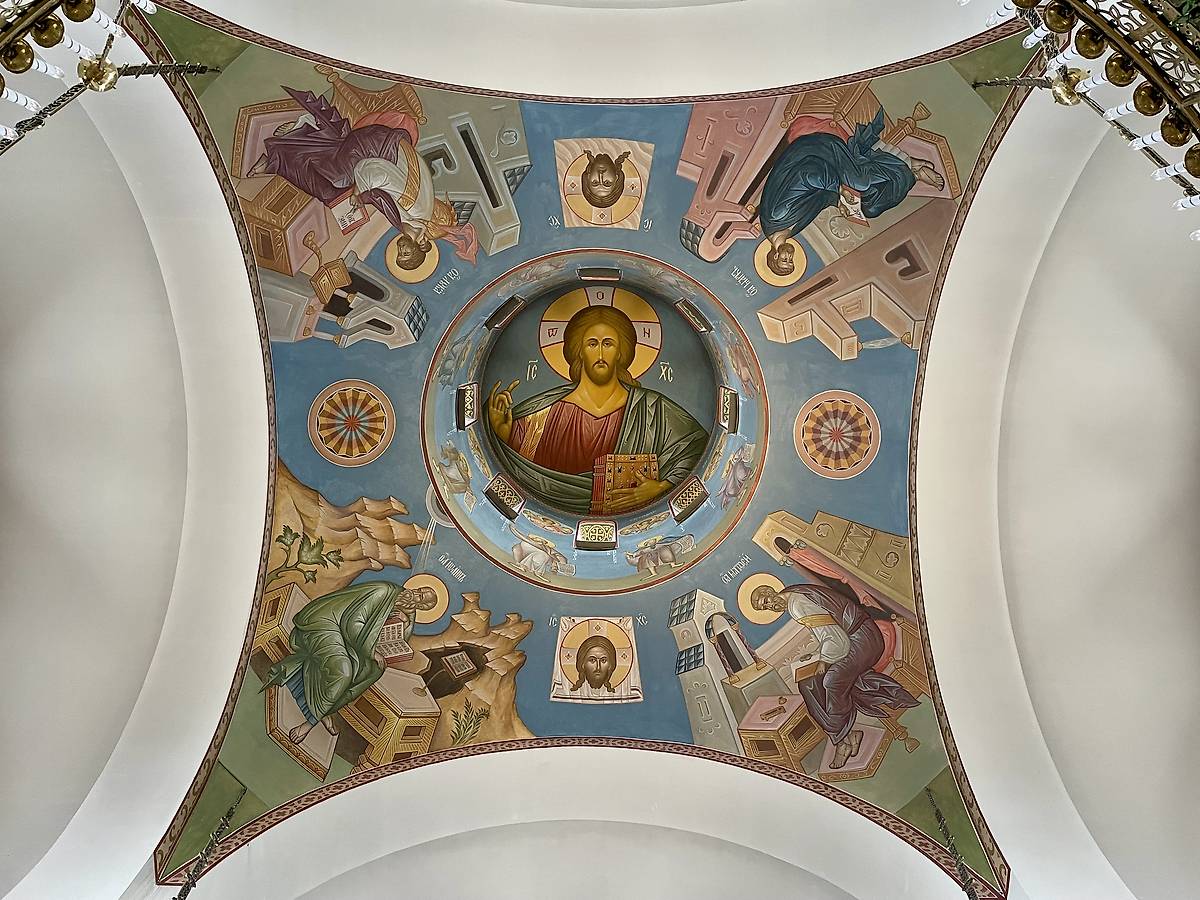 интерьер и убранство. Церковь Почаевской иконы Божией Матери (новая), Салтыковка (Балашихинский городской округ и г. Реутов, Московская область)
