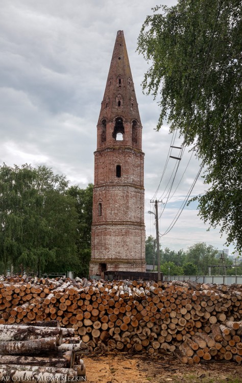 Церковь Троицы Живоначальной, Яранск (Яранский район, Кировская область). фасады