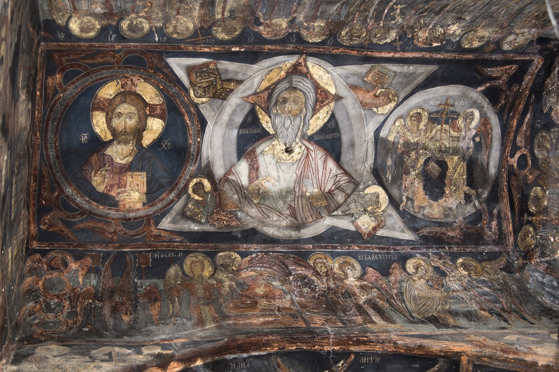 Церковь Константина и Елены, Охрид (Северная Македония, Прочие страны). интерьер и убранство, Новозаветная Троица. Фреска полукруглого свода церкви.