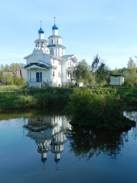 Церковь Сретения Господня, Афанасово (Мытищинский городской округ и гг. Долгопрудный, Лобня, Московская область). фасады
