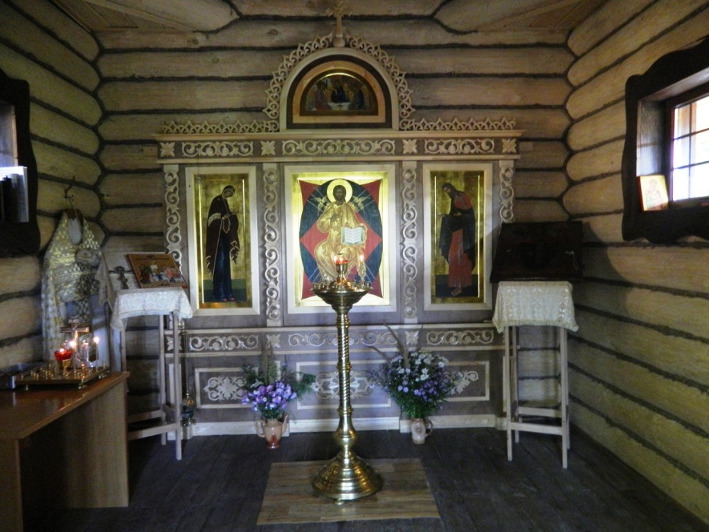 Часовня Петра и Павла, Троицкое (Мытищинский городской округ и гг. Долгопрудный, Лобня, Московская область). интерьер и убранство