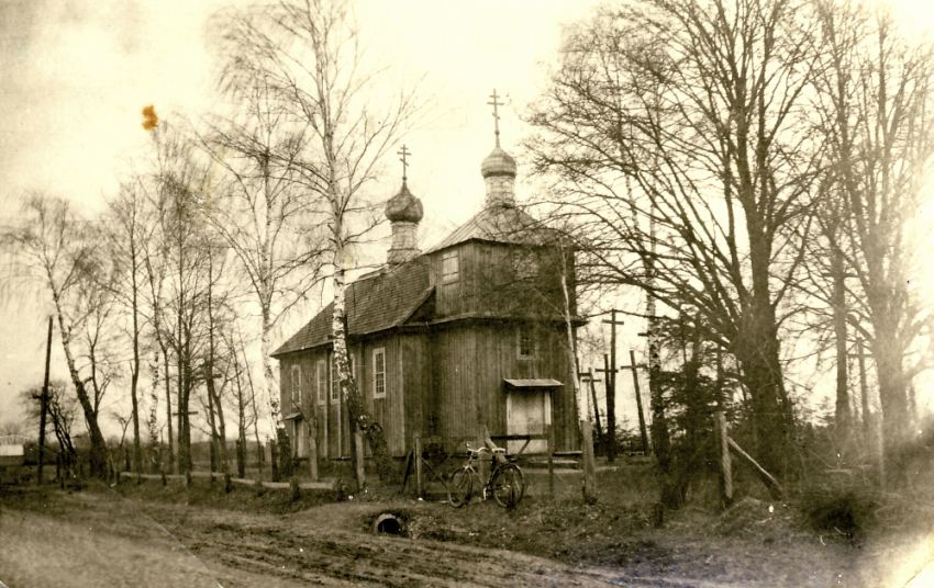 Церковь Иоанна Богослова, Августово (Подляское воеводство, Польша). архивная фотография, Источник: http://www.chram.com.pl/wp-content/uploads/2014/02/AUGUSTOWO-1.jpg