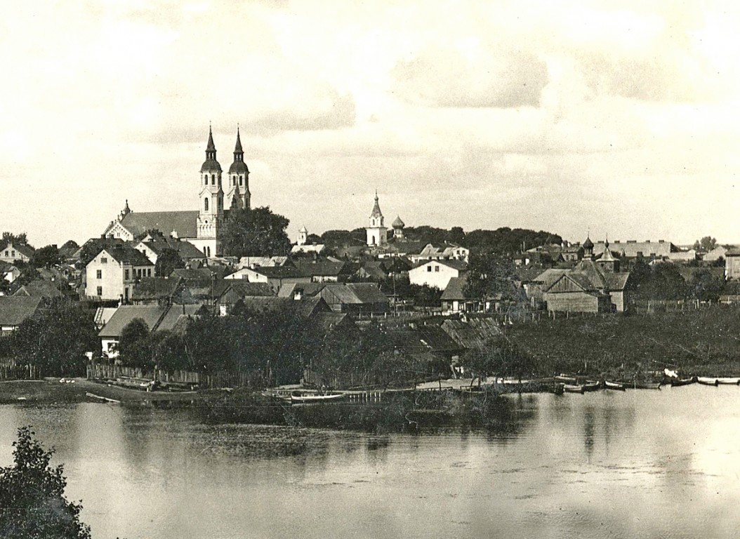 Церковь Казанской иконы Божией Матери, Августов (Подляское воеводство, Польша). архивная фотография, Вид на Казанскую церковь. 1920-е гг. Источник: http://www.cerkiew.augustow.pl/website/files/images/panorama-miasta-lata-20-xx-wieku.jpg