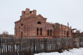 Октябрьское. Церковь Серафима Саровского (строящаяся)
