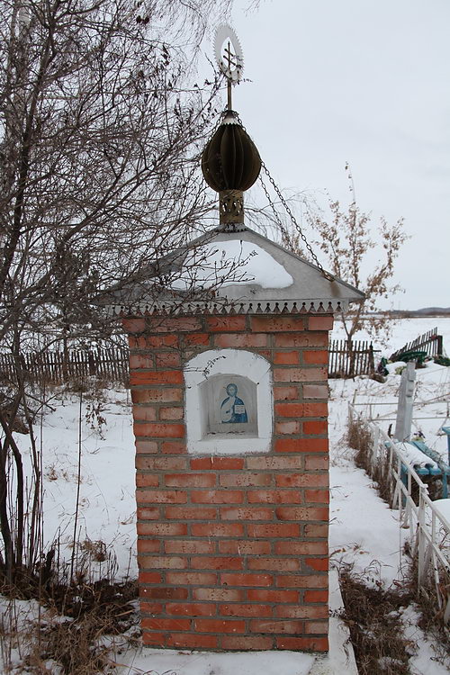Неизвестная кладбищенская часовня, Половинка (Увельский район, Челябинская область). фасады