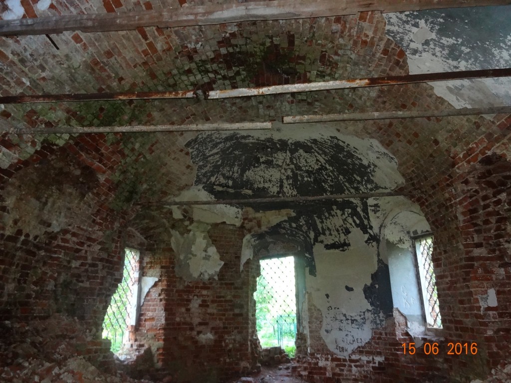 Церковь Николая Чудотворца, Перебатино, урочище (Вологодский район, Вологодская область). интерьер и убранство