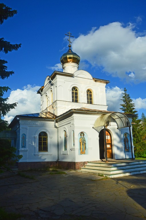 Оковцы. Спасо-Преображенский скит. Храм-часовня Смоленской иконы Божией Матери 