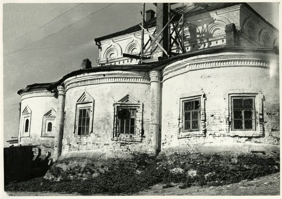 Церковь Вознесения Господня, Чебоксары (Чебоксары, город, Республика Чувашия). архивная фотография, Трёхапсидный восточный фасад. Из фондов Государственного исторического архива Чувашии 