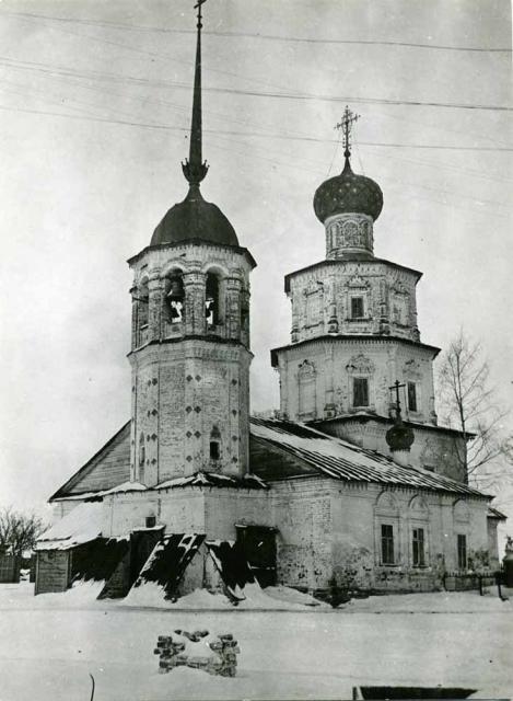 Балахна. Церковь Рождества Пресвятой Богородицы. архивная фотография, Фото церкви которая стояла на месте кинотеатра 