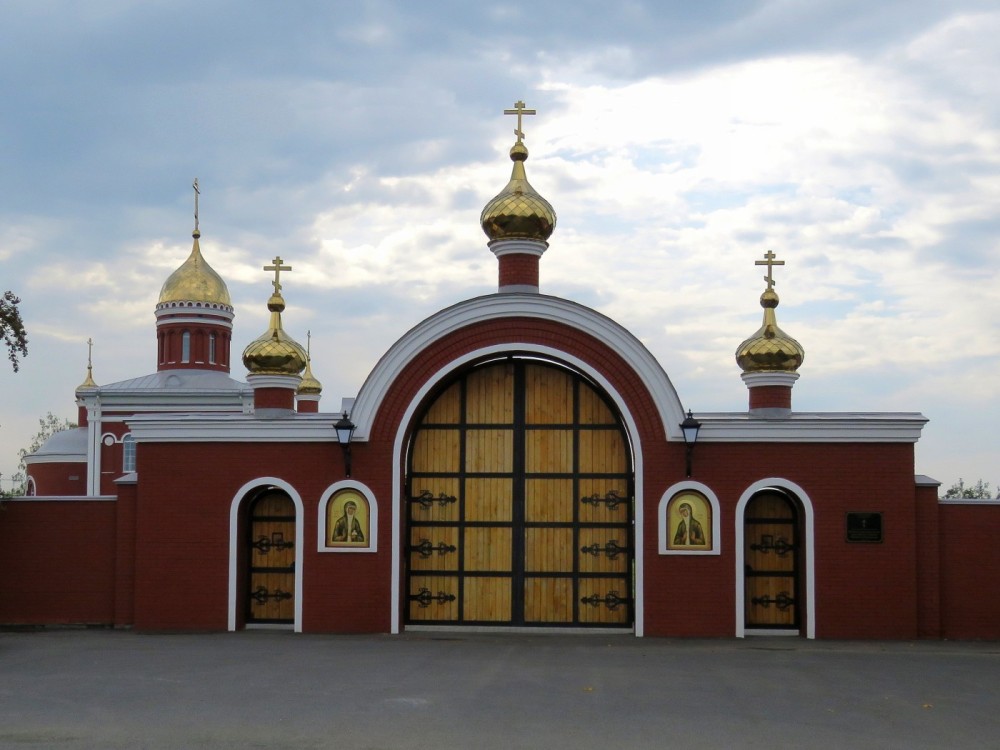 Алапаевск. Елизаветинский женский монастырь. фасады, Северные ворота