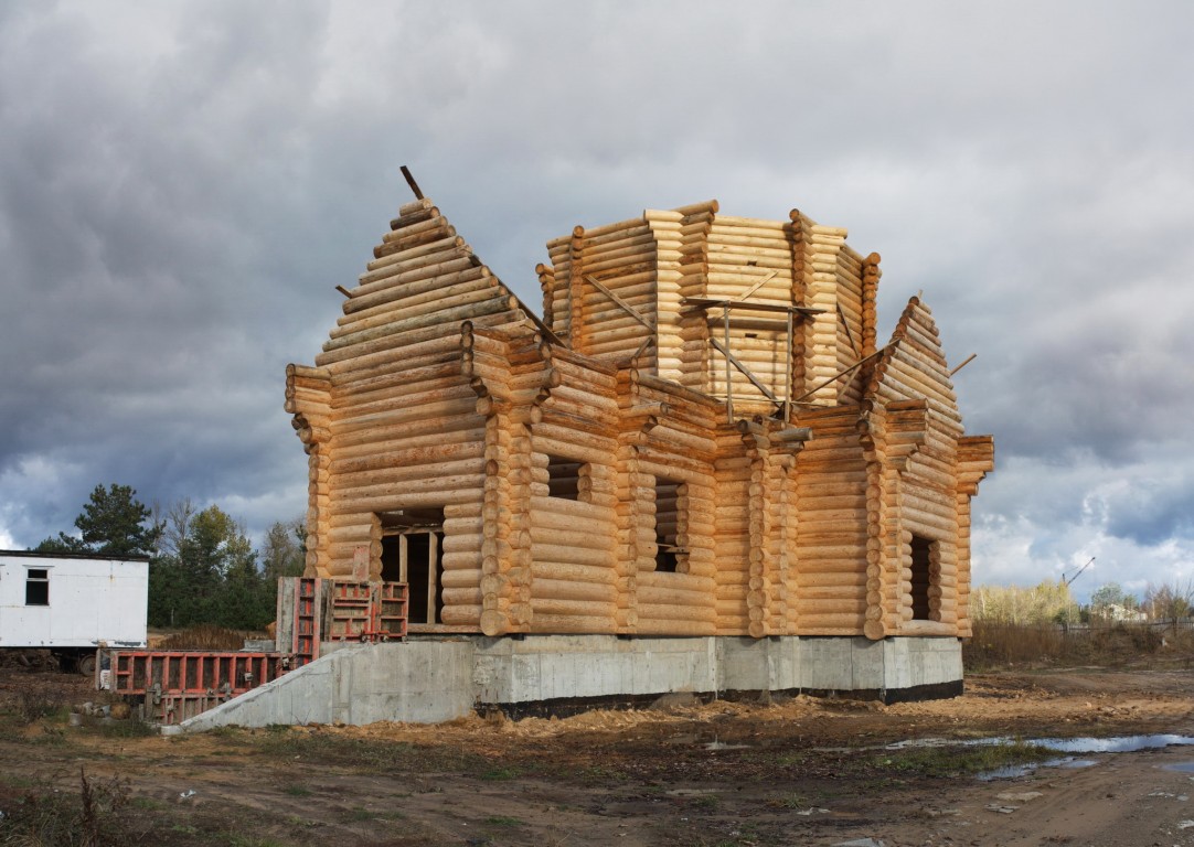 Церковь Серафима Саровского (строящаяся), Бобруйск (Бобруйский район, Беларусь, Могилёвская область). документальные фотографии, Строящаяся церковь