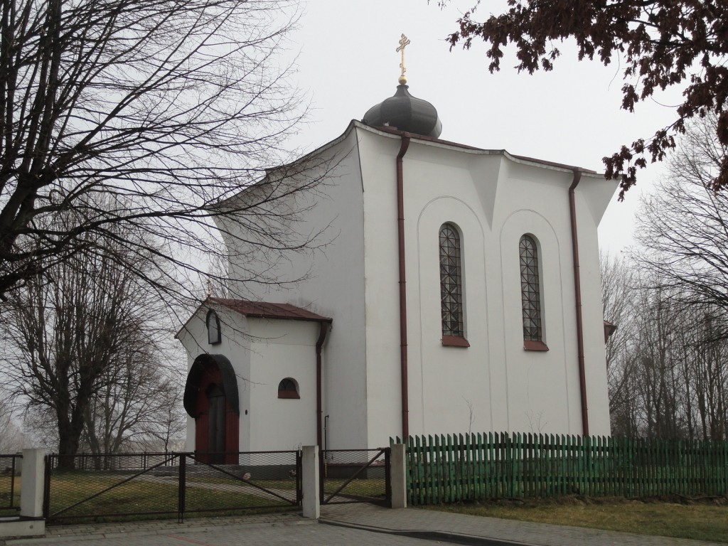 Тельшяй. Церковь Николая Чудотворца. фасады