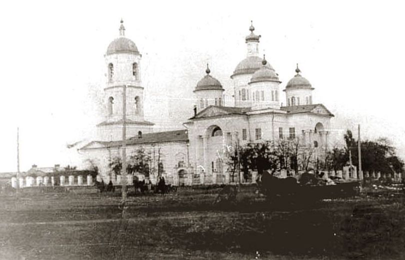 Собор Успения Пресвятой Богородицы, Кирсанов (Кирсановский район и г. Кирсанов, Тамбовская область). архивная фотография, Источник:http://www.grad-kirsanov.ru/view.php?img=2310