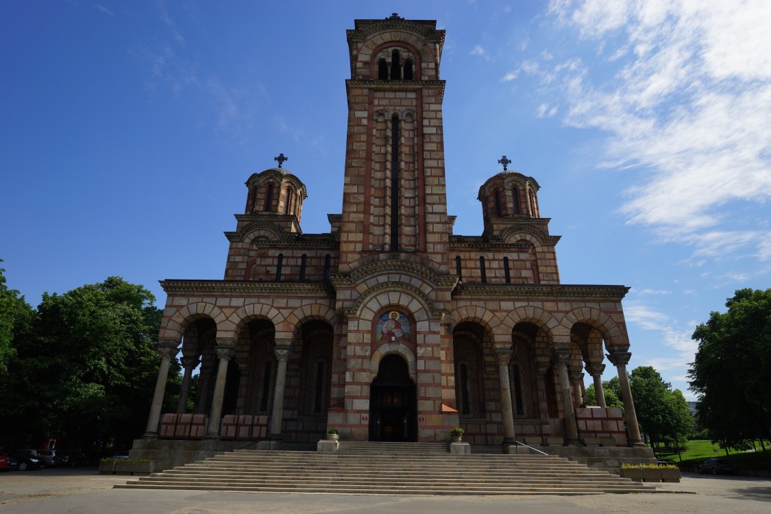 Церковь Марка Евангелиста (новая), Белград (Белград, округ, Сербия). фасады