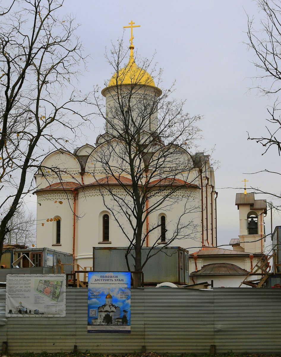 Церковь Успения Пресвятой Богородицы в Матвеевском, Очаково-Матвеевское (Западный административный округ (ЗАО), г. Москва). фасады