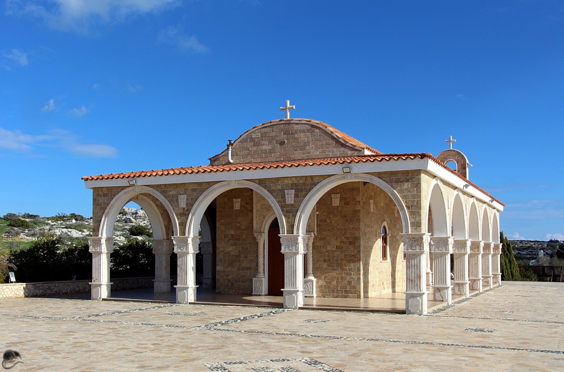 Церковь Епифания, Айа-Напа (Фамагуста, Кипр). фасады