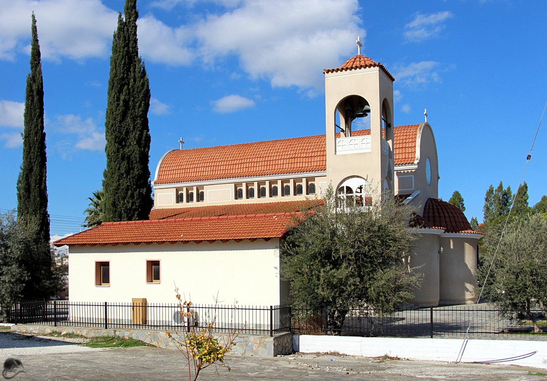 Церковь Иоанна Русского, Ларнака (Ларнака, Кипр). фасады