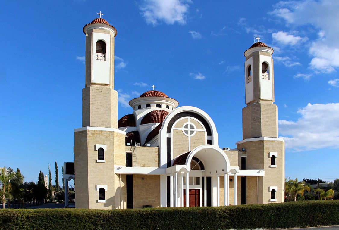 Церковь Георгия Победоносца, Ларнака (Ларнака, Кипр). фасады