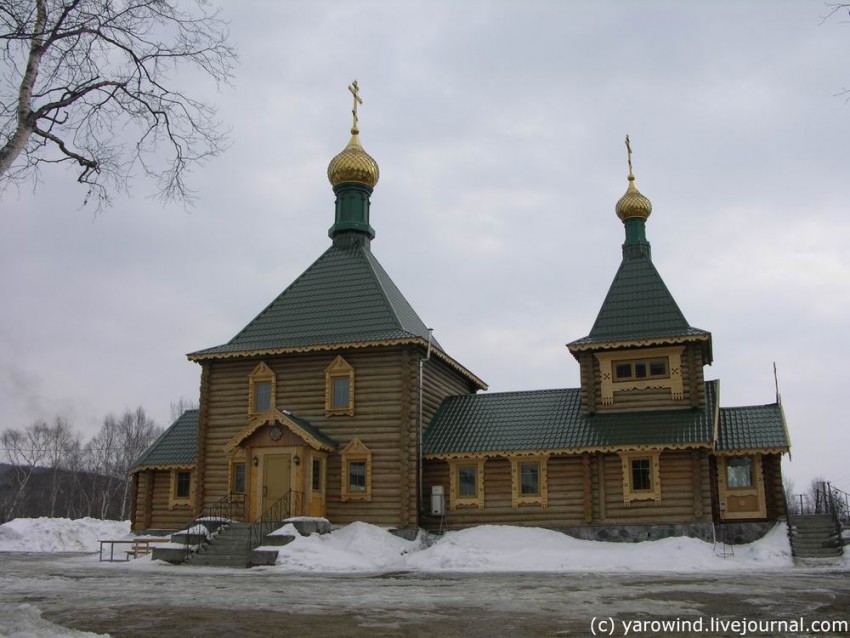 Южно-Сахалинск. Церковь Николая Чудотворца. фасады